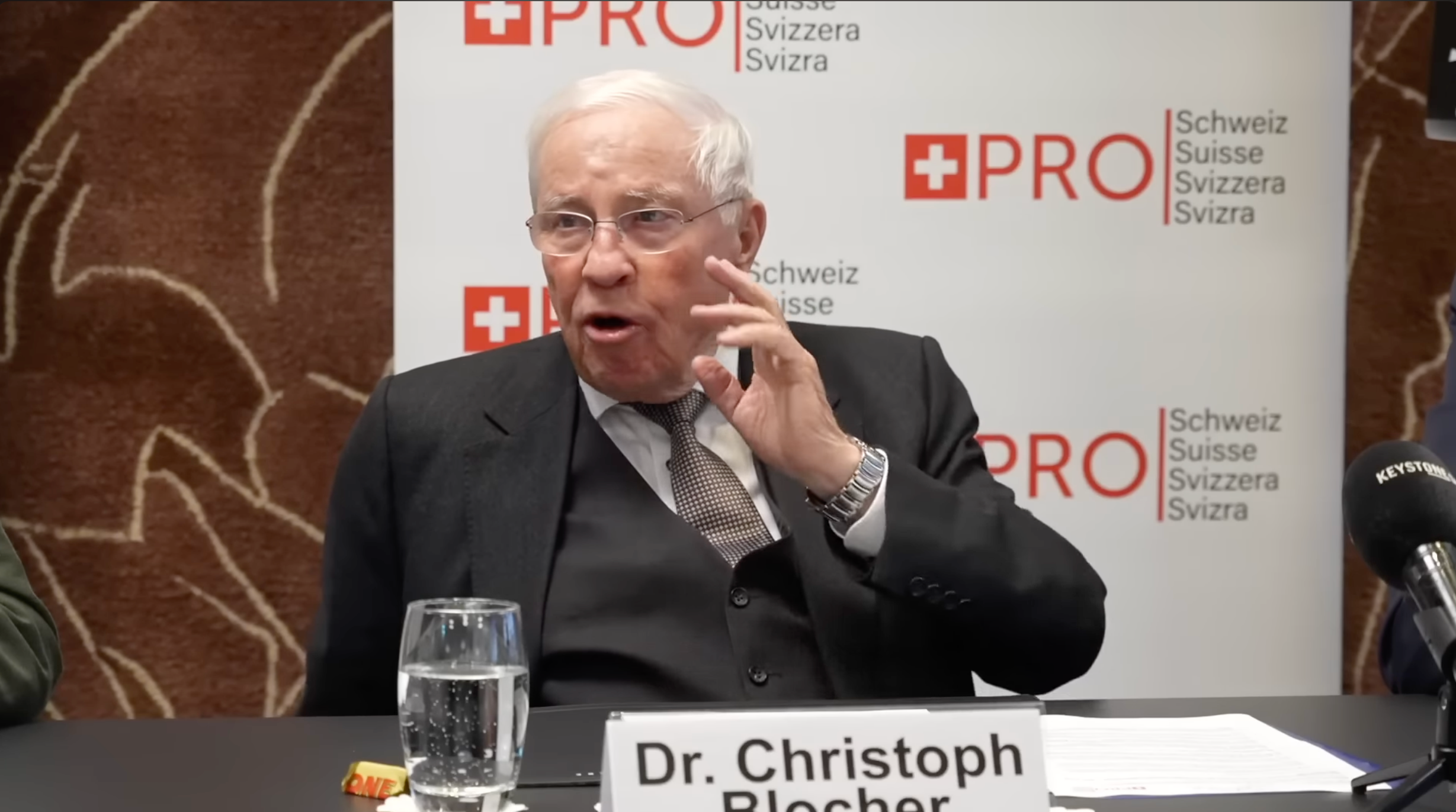 Charger la vidéo : 